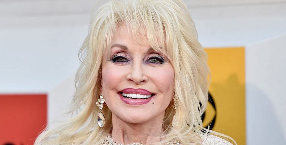 Dolly Parton Covers Billboard for The First Time