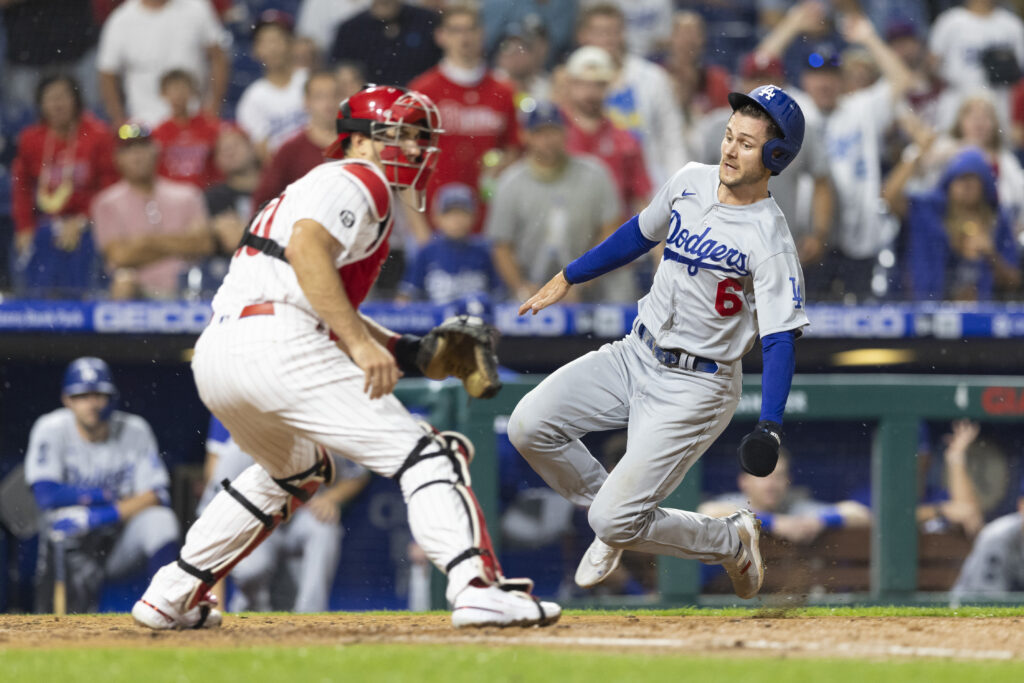 Trea Turner slides