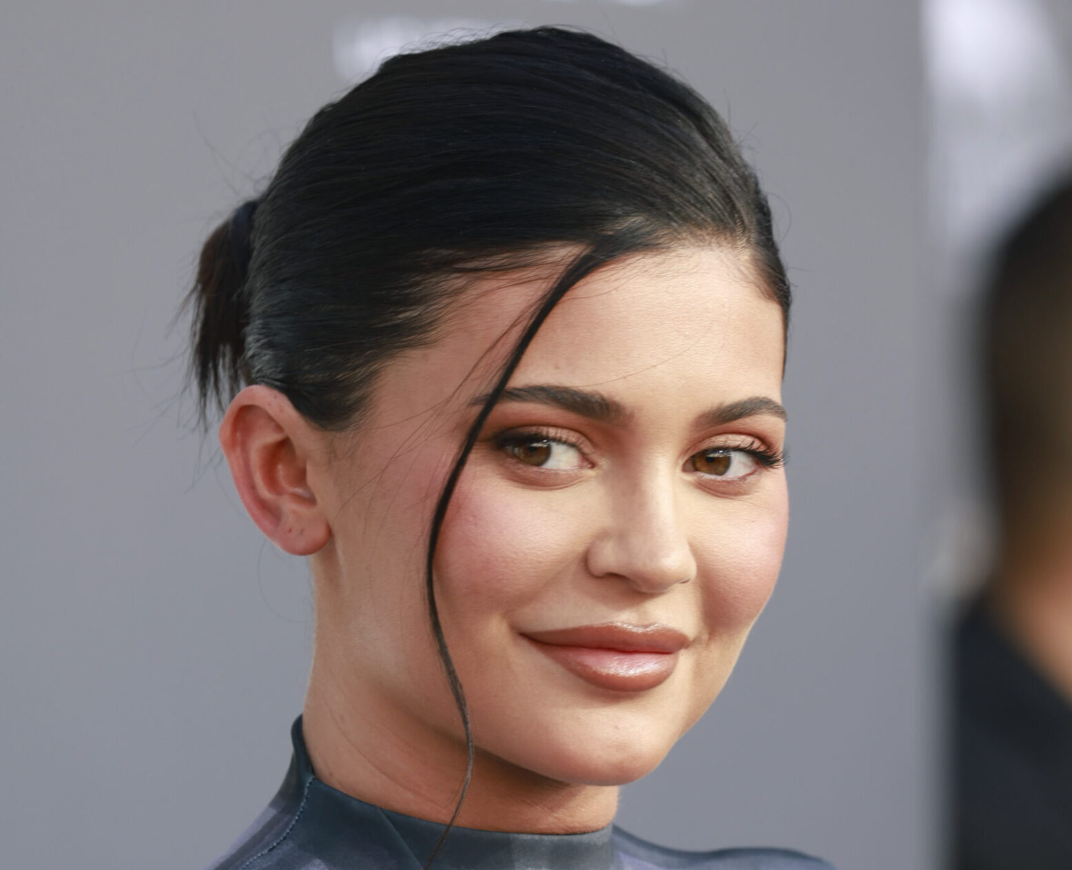 Kylie Jenner Says Free The Nipple After Posting Nude Bikini Photo