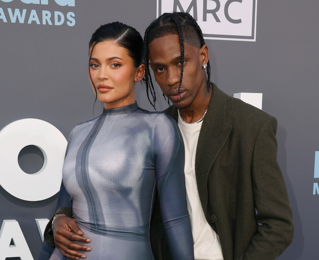 Travis Scott accused of cheating on Kylie Jenner, addresses claims

 | Biden News